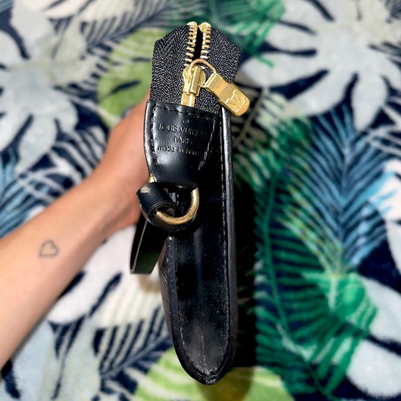 AUTHENTIC LOUIS VUITTON BAG - Picture 5 of 8